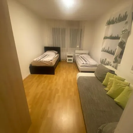 Apartment In Uerdingen,monteure,netflix, Prime
