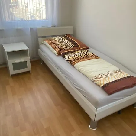 Apartment In Uerdingen,monteure,netflix, Prime Krefeld